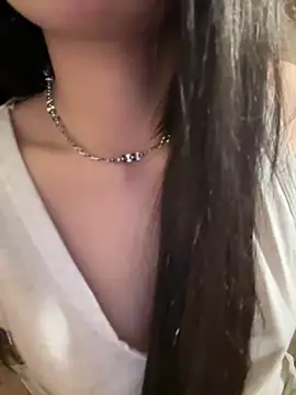 Angela-sexxy online show from April 18, 2026, 8:42 pm