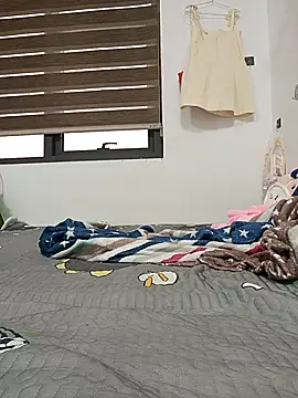 Snapshot of Suka-mon chatting on April 7, 2026, 11:01 am Suka-mon online show from April 7, 2026, 11:01 am