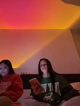 Genblan online show from March 15, 2026, 9:33 pm