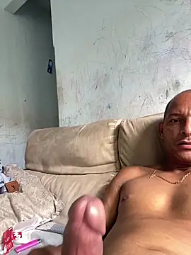 BigBig024 online show from April 3, 2026, 3:51 pm