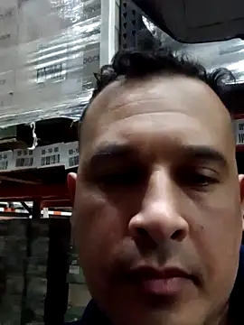 Ezehombre online show from March 15, 2026, 5:09 pm