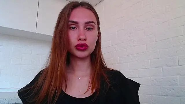 yourameliaa online show from April 17, 2026, 3:26 pm