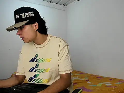 monky 0002 online show from May 13, 2026, 3:19 pm