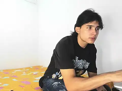 monky 0002 online show from May 5, 2026, 8:01 pm