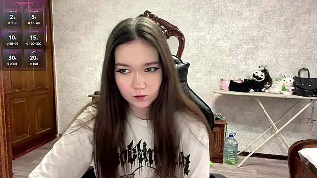 TecnaSanzz online show from March 3, 2026, 11:50 am