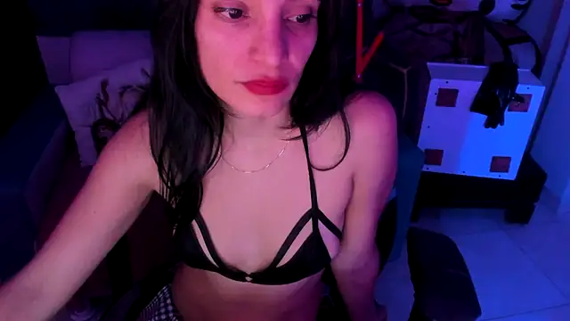 Snapshot of doll_katiuska chatting on June 30, 2026, 12:38 pm doll katiuska online show from June 30, 2026, 12:38 pm