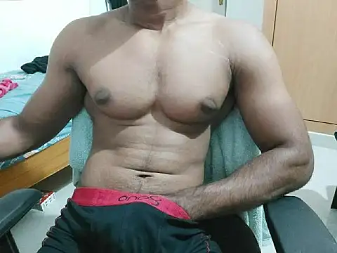kratosTheHunk online show from June 29, 2026, 6:51 pm