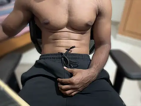 kratosTheHunk online show from June 8, 2026, 11:33 am