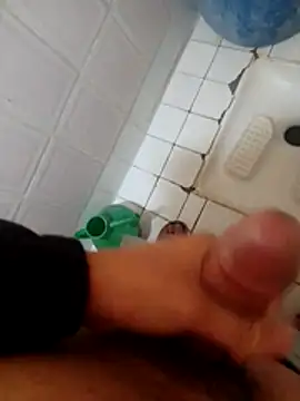 dzniyaak online show from March 1, 2026, 8:31 pm