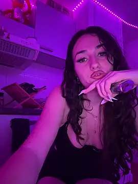 Claraaaaa06 online show from March 2, 2026, 8:38 pm