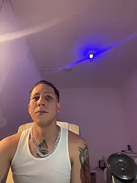 TitanNoir online show from March 25, 2026, 6:35 am