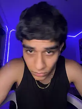 IronLatino online show from March 3, 2026, 4:08 am