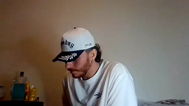 TallHungandCloudy69 online show from April 1, 2026, 1:41 pm