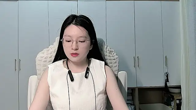 Eeya-36 online show from April 30, 2026, 12:34 pm