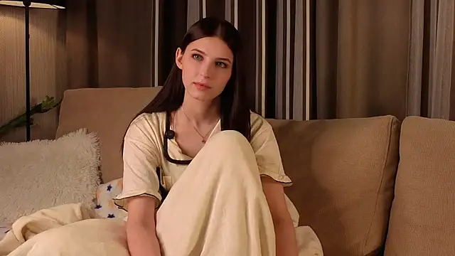 KerstinMaynor online show from March 23, 2026, 11:21 am