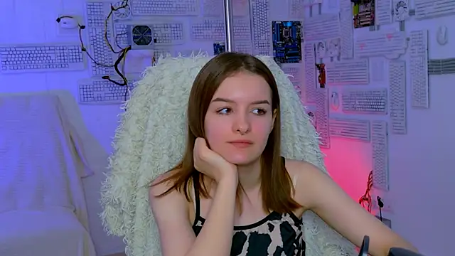 Snapshot of KellieBanshe chatting on June 25, 2026, 5:12 am KellieBanshe online show from June 25, 2026, 5:12 am