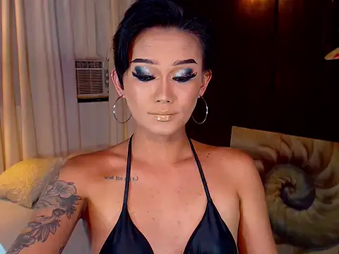 xXLustFullTransXx online show from March 29, 2026, 2:52 pm