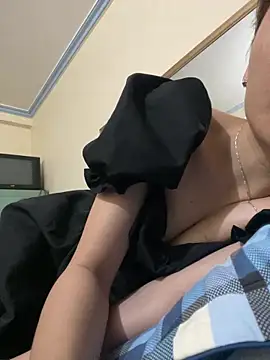 Mimi pussy online show from April 12, 2026, 10:13 pm