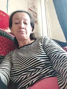 anayss17 online show from March 31, 2026, 10:39 am