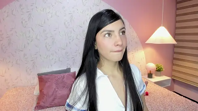 Snapshot of LILY_BRM chatting on April 21, 2026, 8:04 pm LILY BRM online show from April 21, 2026, 8:04 pm