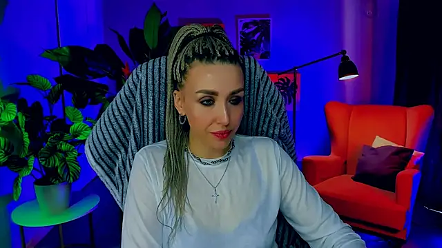 Snapshot of MonicaRiley chatting on April 23, 2026, 9:05 am MonicaRiley online show from April 23, 2026, 9:05 am