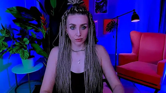 Snapshot of MonicaRiley chatting on May 12, 2026, 12:44 pm MonicaRiley online show from May 12, 2026, 12:44 pm