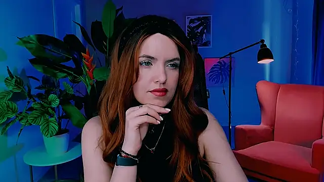 AliceSmite online show from May 13, 2026, 11:50 am