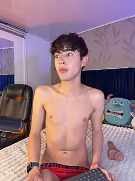 MatthewMoore  online show from March 14, 2026, 11:55 pm