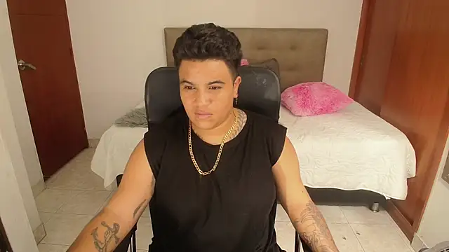 Snapshot of Mathias_ftm chatting on March 2, 2026, 11:33 pm Mathias ftm online show from March 2, 2026, 11:33 pm