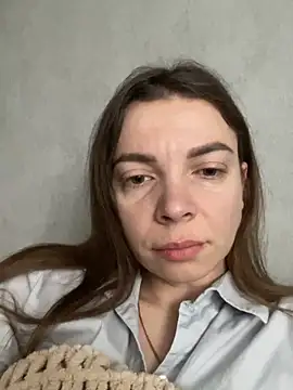 Luna2547 online show from March 19, 2026, 5:29 am