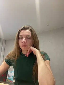 Luna2547 online show from March 7, 2026, 10:37 pm