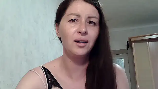 TenderAndSweetX online show from June 4, 2026, 12:54 pm