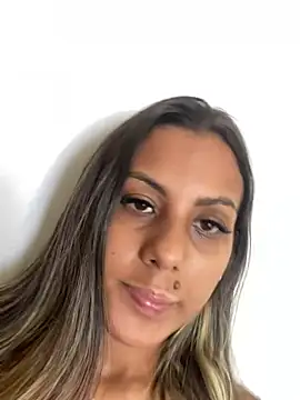 kifanyy online show from April 8, 2026, 1:01 pm