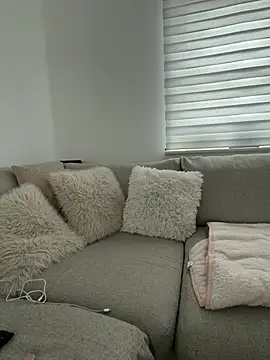 CherryVenomm online show from March 27, 2026, 11:44 am