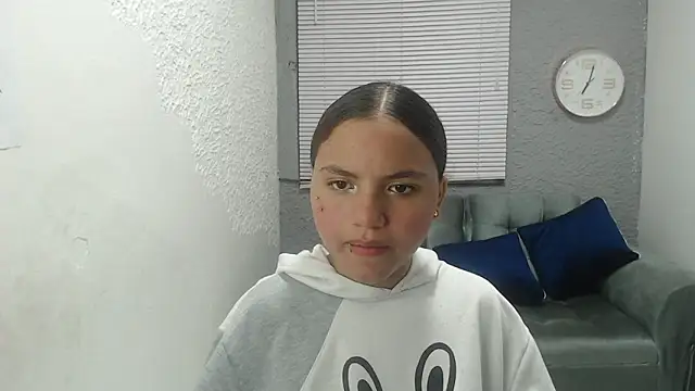 kimmyfuckass online show from April 8, 2026, 12:17 pm