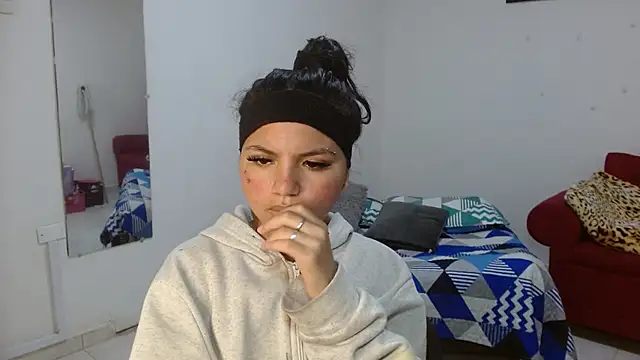 Snapshot of kimmyfuckass chatting on June 19, 2026, 12:33 pm kimmyfuckass online show from June 19, 2026, 12:33 pm