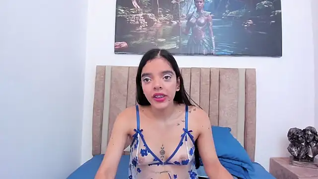 Snapshot of Thalia_parkerr_ chatting on May 19, 2026, 12:12 pm Thalia parkerr online show from May 19, 2026, 12:12 pm