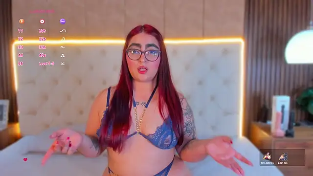 apriilfox online show from April 13, 2026, 4:16 am