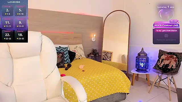  Azahaaraa  online show from March 10, 2026, 3:32 am