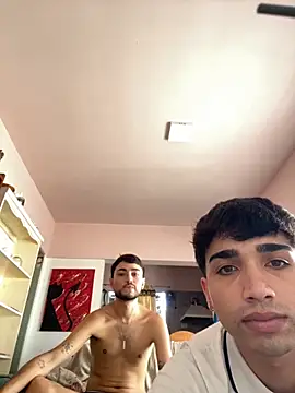 Snapshot of Lucasss2204 chatting on March 11, 2026, 5:07 pm Lucasss2204 online show from March 11, 2026, 5:07 pm