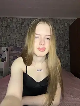 KayShaw online show from March 18, 2026, 5:32 am