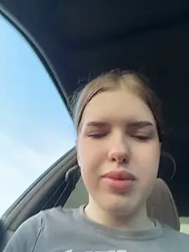 KayShaw online show from June 18, 2026, 10:42 am