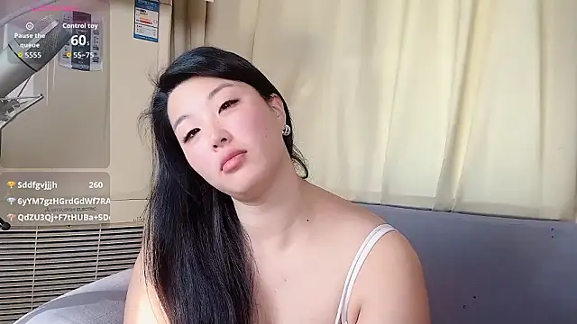 Tavie1744 online show from March 28, 2026, 11:39 pm