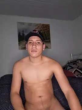 franhot25 online show from March 12, 2026, 7:23 am