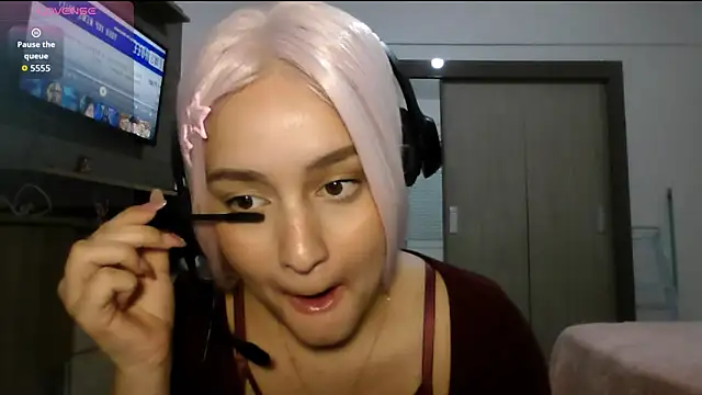 Willowlk online show from April 5, 2026, 8:04 pm