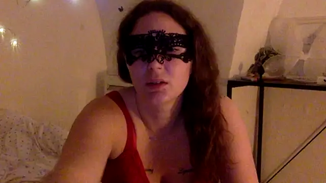 Snapshot of douce_blanche13 chatting on March 8, 2026, 8:06 am douce blanche13 online show from March 8, 2026, 8:06 am