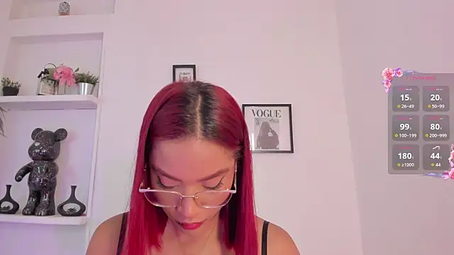 Snapshot of Im_Scarlett_ chatting on April 28, 2026, 6:45 pm Im Scarlett online show from April 28, 2026, 6:45 pm