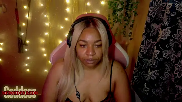 Goddess MercedesRedd online show from July 13, 2026, 2:16 pm