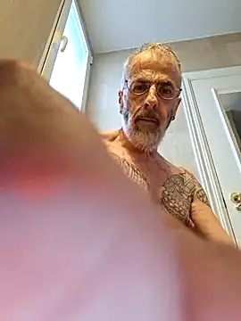 Snapshot of XXX666HEIL chatting on May 18, 2026, 6:45 pm XXX666HEIL online show from May 18, 2026, 6:45 pm