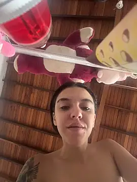 Snapshot of Jetf_Andrea_couple chatting on June 18, 2026, 12:32 pm Jetf Andrea couple online show from June 18, 2026, 12:32 pm